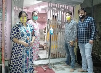 विप्र फाउंडेशन द्वारा कोलकाता के मंदिरों में सेनिटाइजर मशीन एवम स्प्रे वितरित।