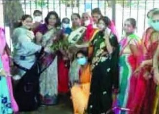 विप्र फाउण्डेशन जोन-१ए महिला प्रकोष्ठ, कोटा द्वारा पौधरोपण।