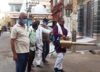विप्र फाउंडेशन बीकानेर शहर द्वारा संक्रमित क्षेत्रों में हाइपोक्लोराइट का छिड़काव।