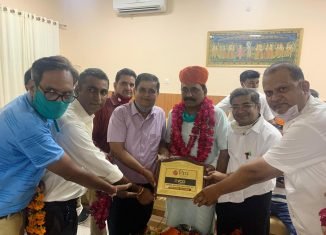विप्र फाऊंडेशन जिला जोधपुर ने किया मुकेश दाधीच का सम्मान।