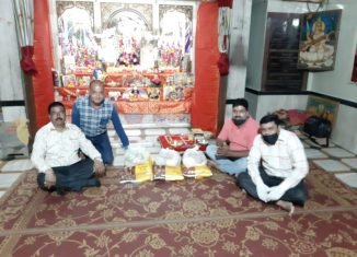 विप्र फाउंडेशन जोन-14 ने विप्र केयर के अंतर्गत राशन वितरित किया।
