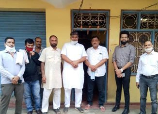 विप्र फाऊण्डेशन छग द्वारा भाटापारा में सदस्य्ता अभियान।
