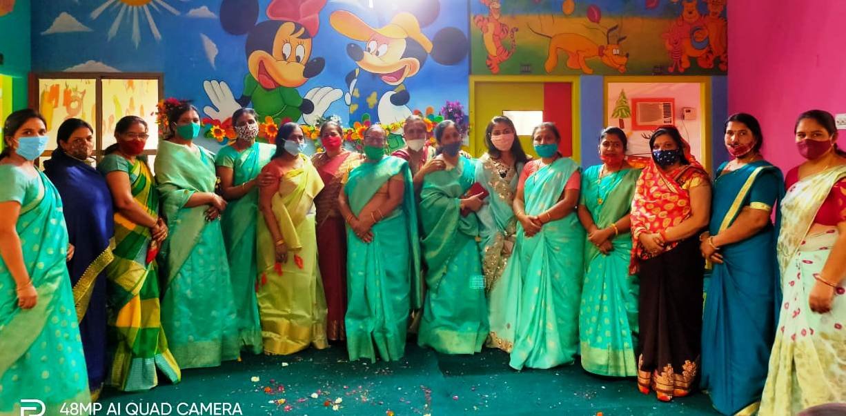 विप्र फाउंडेशन महिला प्रकोष्ठ जिला सीकर का होली स्नेह मिलन।