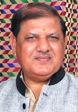 श्री दिनेष पांड्या