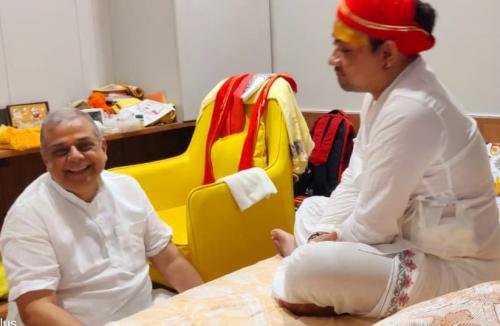 अंतर्राष्ट्रीय गौ भक्ति महोत्सव अंतर्गत श्री गोधाम महातीर्थ पथमेड़ा के द्वारा गांधीनगर गुजरात में आयोजित श्री सुरभि शक्तिपीठ स्थापना, महायज्ञ, 5252 तुलसी विवाह |