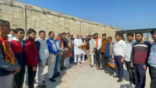 दौसा जिले के भांडारेज और लालसोट में सुशील ओझा जी का आत्मीय स्वागत, समाज की एकता पर बल
