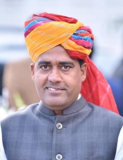 श्री मुकेश शर्मा काका