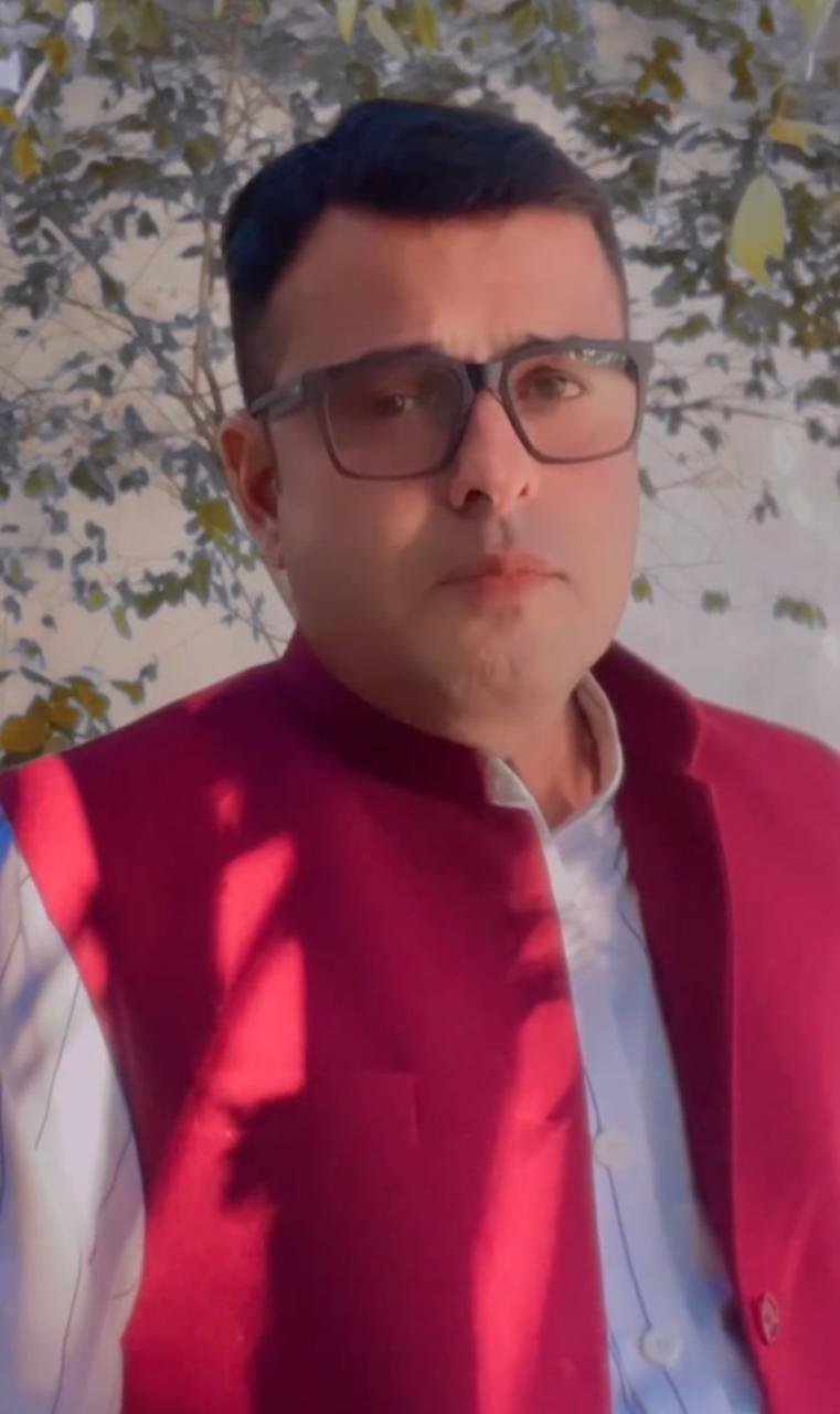 श्री हेमन्त मिश्रा